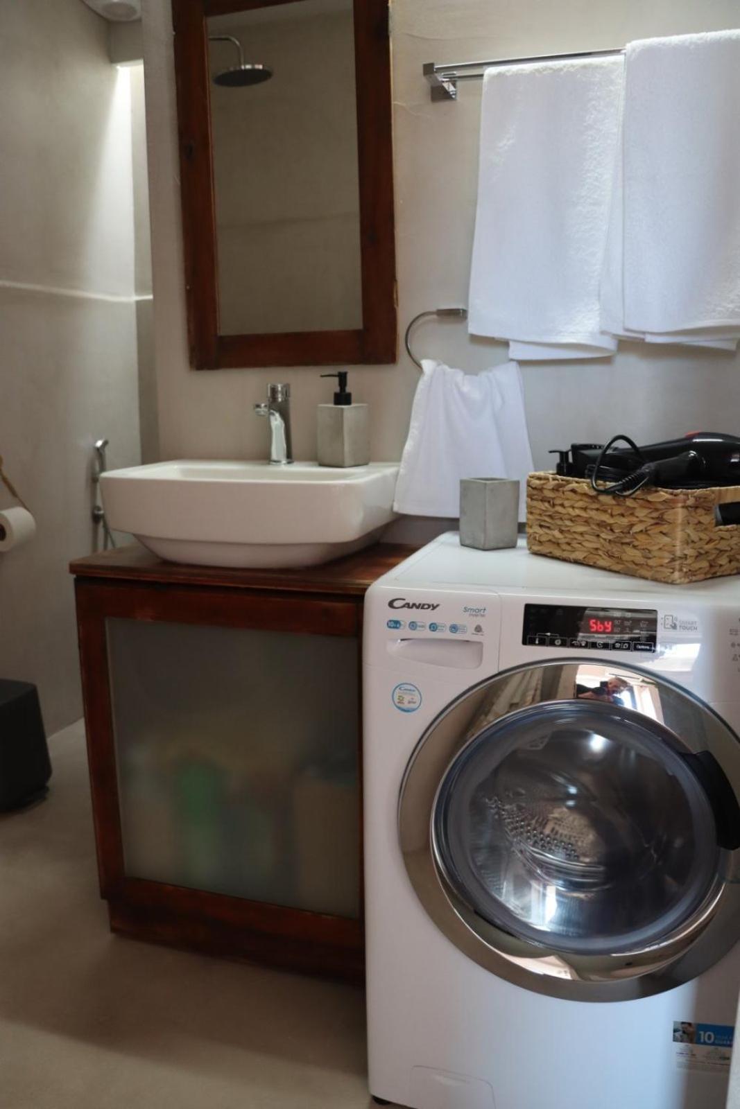 Mine Apartment Mytilene ภายนอก รูปภาพ
